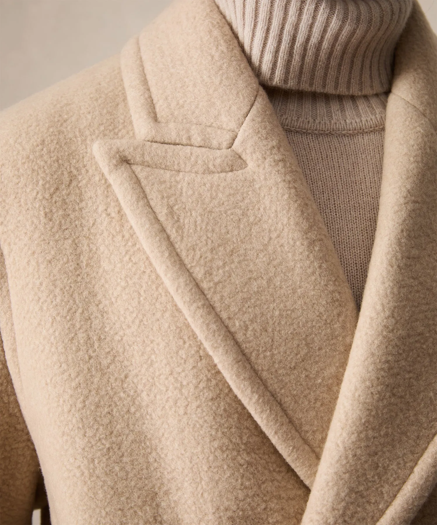 Cashmere Spectator Coat in Cream