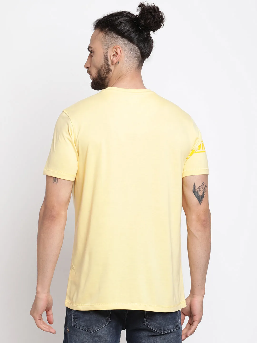 Men's Light  Yellow Round neck Half Sleeve T-Shirt with Print