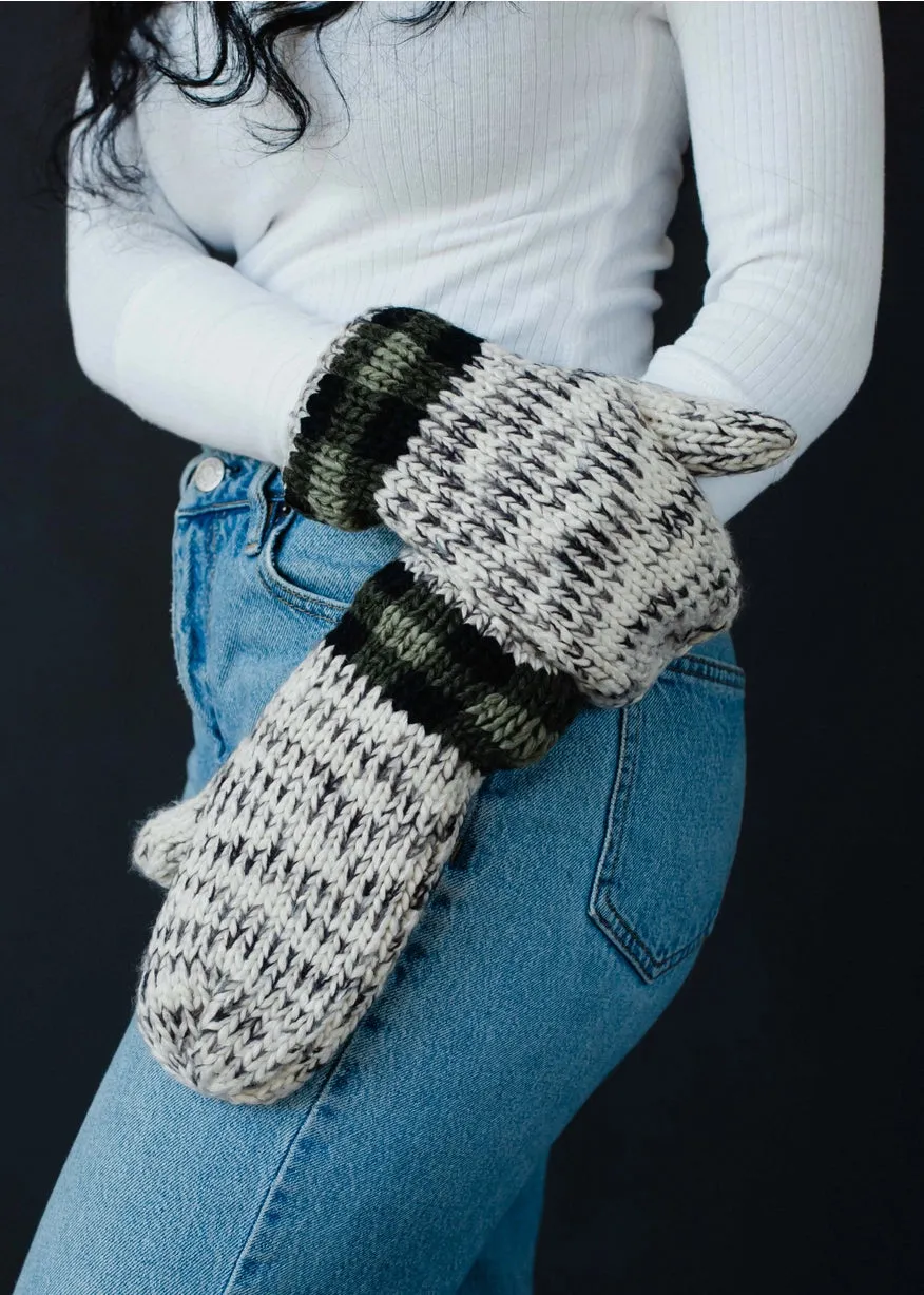 Panache Apparel Co. Plaid Mittens