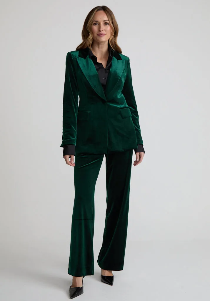 Sienna Tailored Velvet Blazer In Green