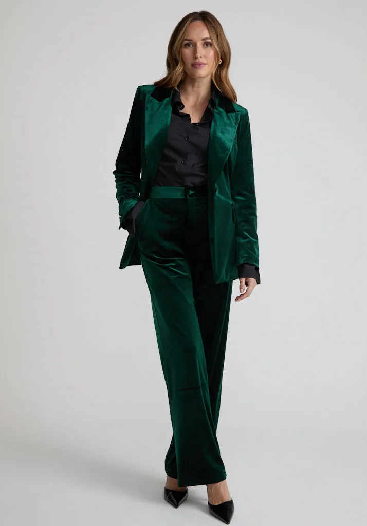 Sienna Tailored Velvet Blazer In Green